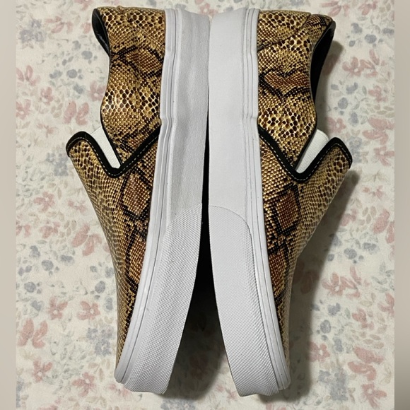 Vans Leather/Snake Pattern Slip-Ons - Picture 5 of 11